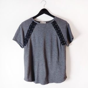 LAVENDER FIELDS Gray Soft Lace Up Tee size MED